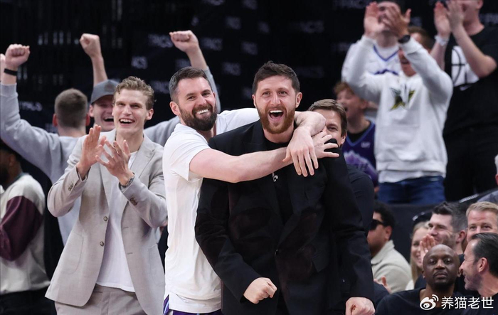 开云体育平台-摆烂巅峰对决玩出新花样，盐湖城赢了比输了难受，一纪录难以逾越|爵士|灰熊|NBA|犹他爵士队|孟菲斯灰熊_新浪体育_新浪新闻
